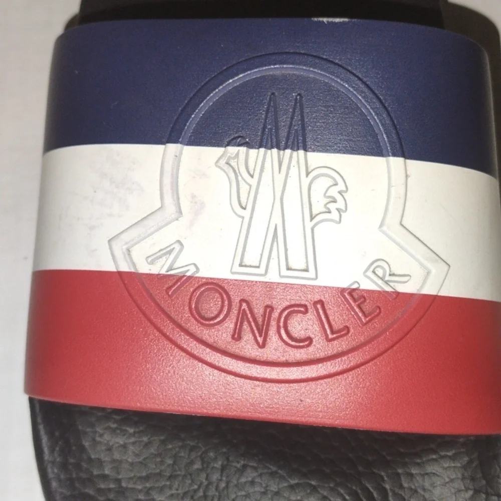 Moncler Mens Basile Slides. Size 46 (US 12). Red White and Blue in color. - Picture 4 of 13